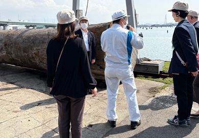 フローリング工場見学背景