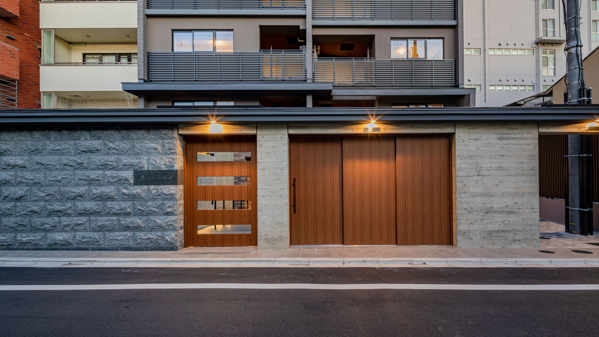 オーナーズエントランス（外）