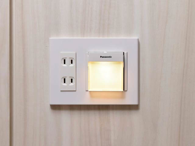 廊下フットライト・保安灯