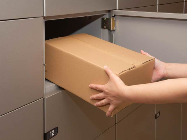 宅配ボックス