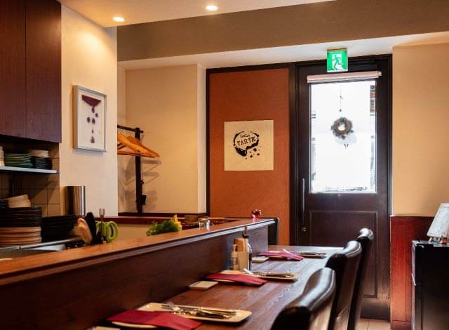 Mon Petit Cochon Rose 内観（カウンター）