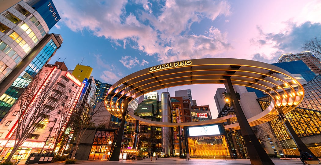 池袋西口公園「GLOBAL RING」