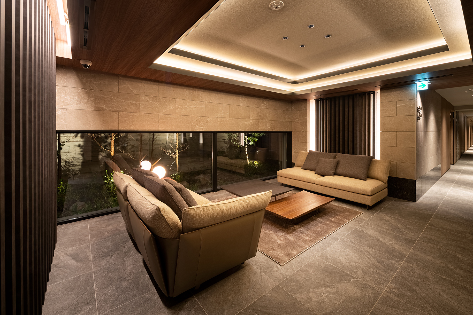 エントランスホール写真