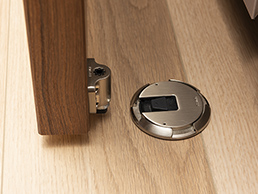 ドアキャッチャー