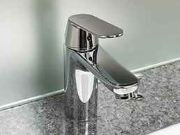 グローエ社製シングルレバー混合水栓