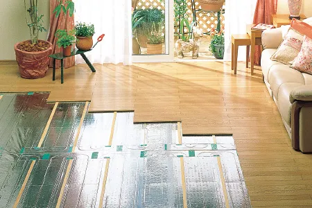 ガス温水式床暖房