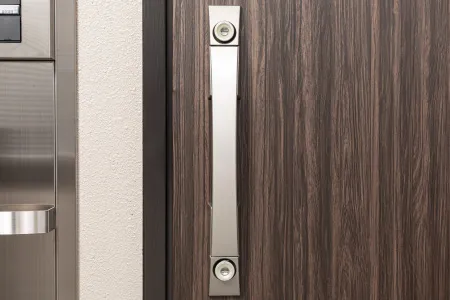 プッシュプルハンドル