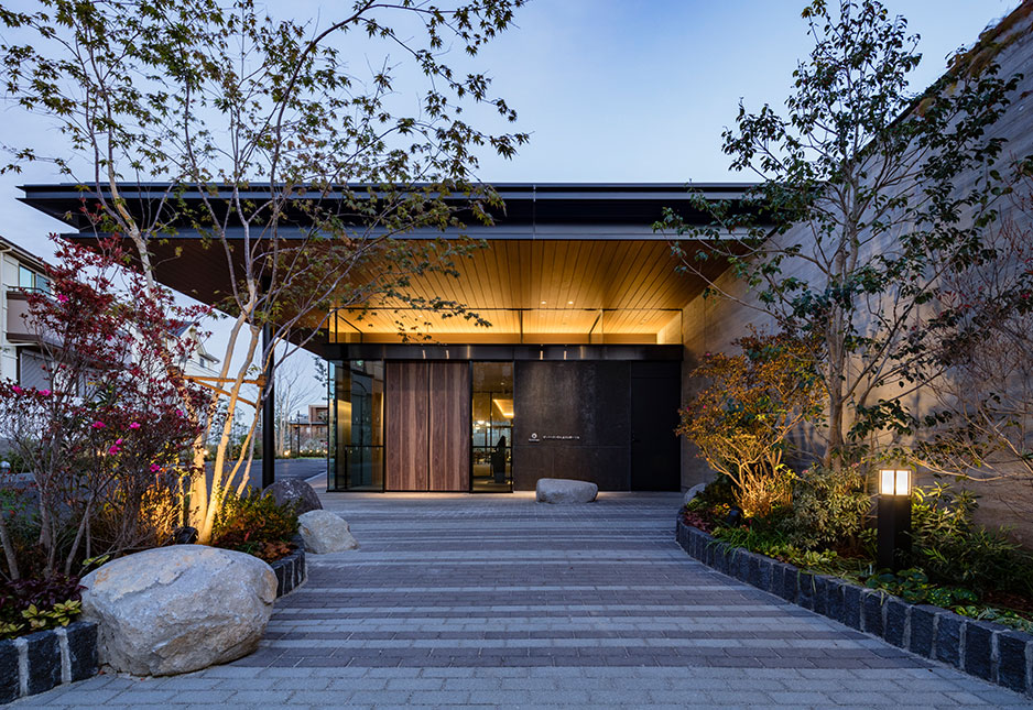 ザ・パークハウス あざみ野一丁目（2018年12月竣工）