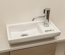 トイレ手洗いカウンター