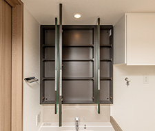 洗面三面鏡裏収納