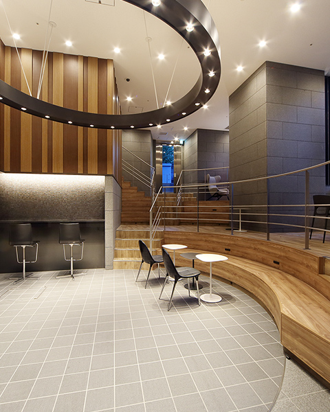 開放感のあるエントランスホール