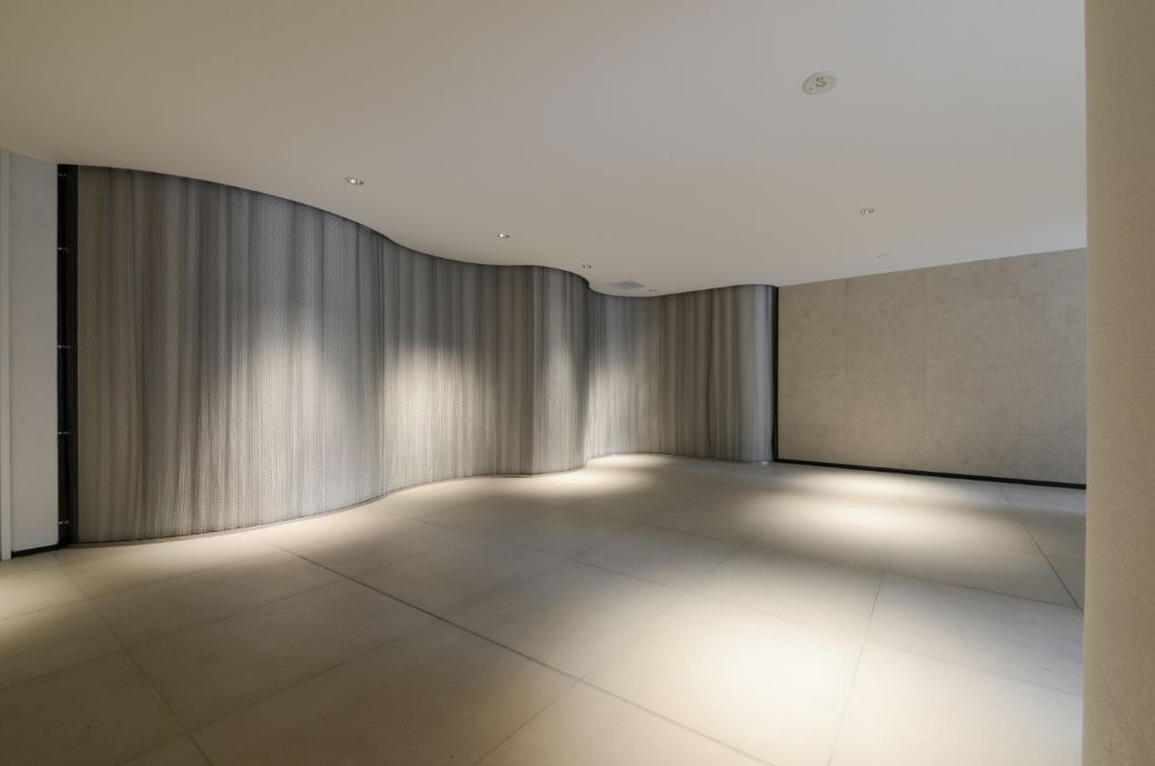 エントランスホール