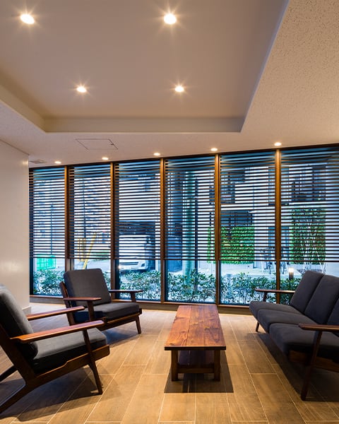 洗練されたエントランスホール