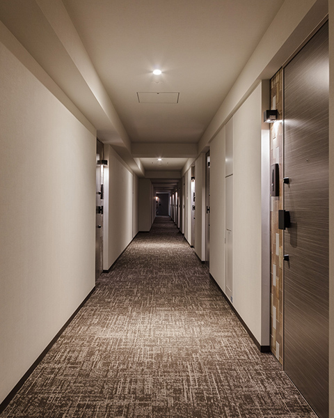 ホテルライクな共用廊下