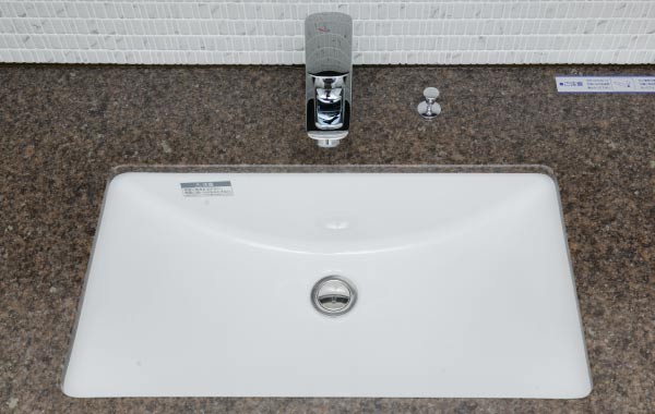 洗面カウンター