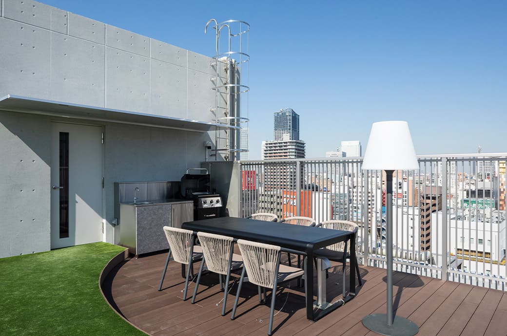 スカイラウンジ