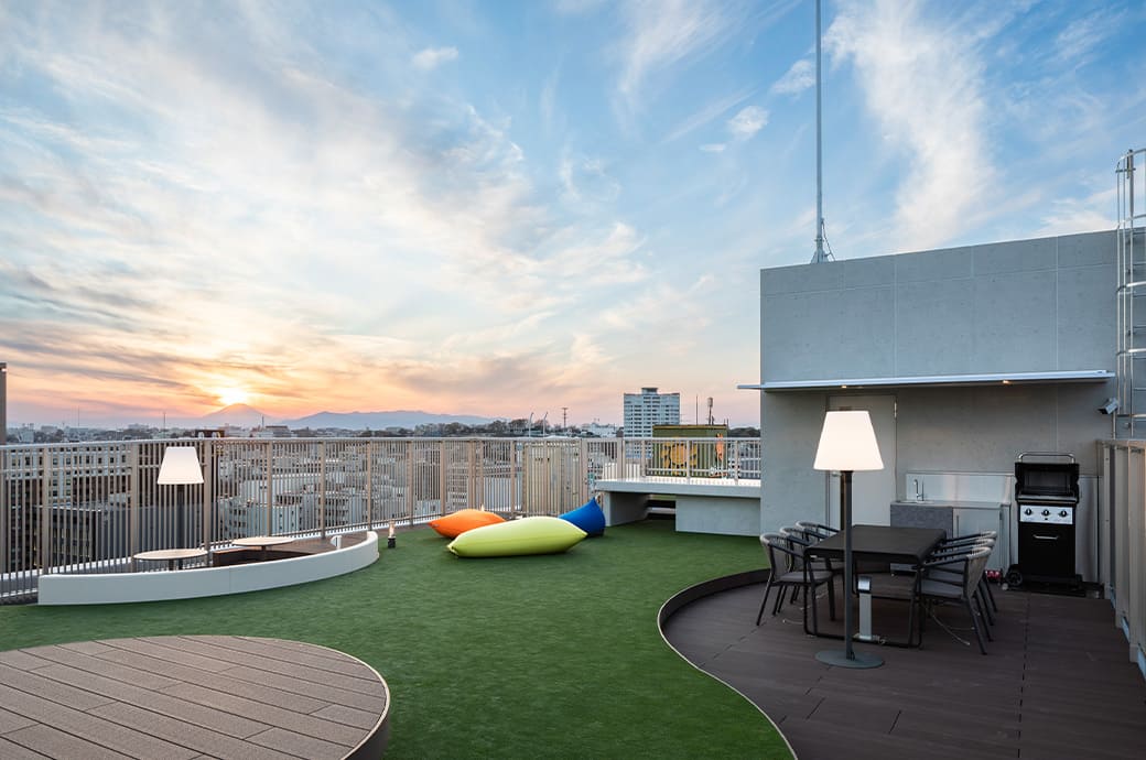 スカイラウンジ