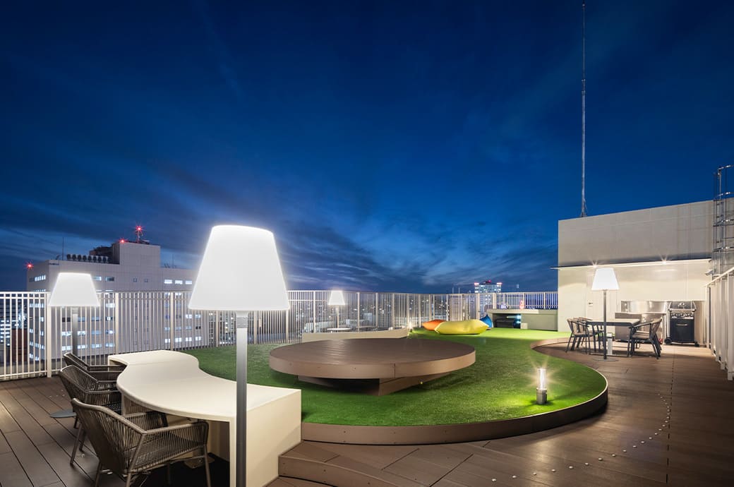 スカイラウンジ 夜景