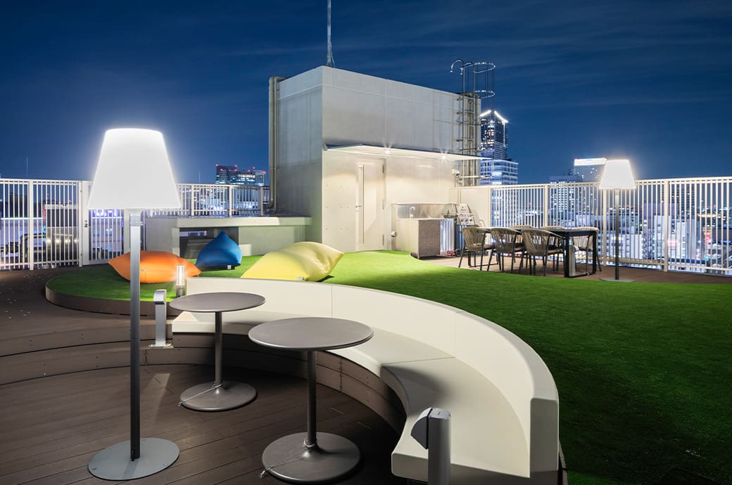 スカイラウンジ 夜景